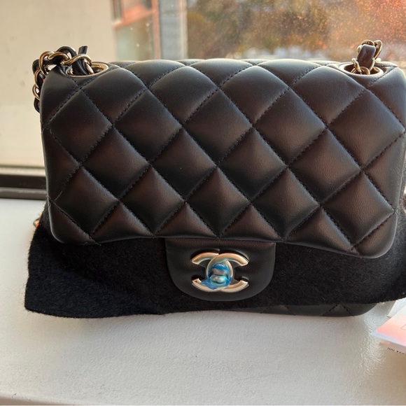 NWT Chanel Black CC Mini Square Lambskin Classic Flap w Receipt! Champagne HW - Picture 3 of 14